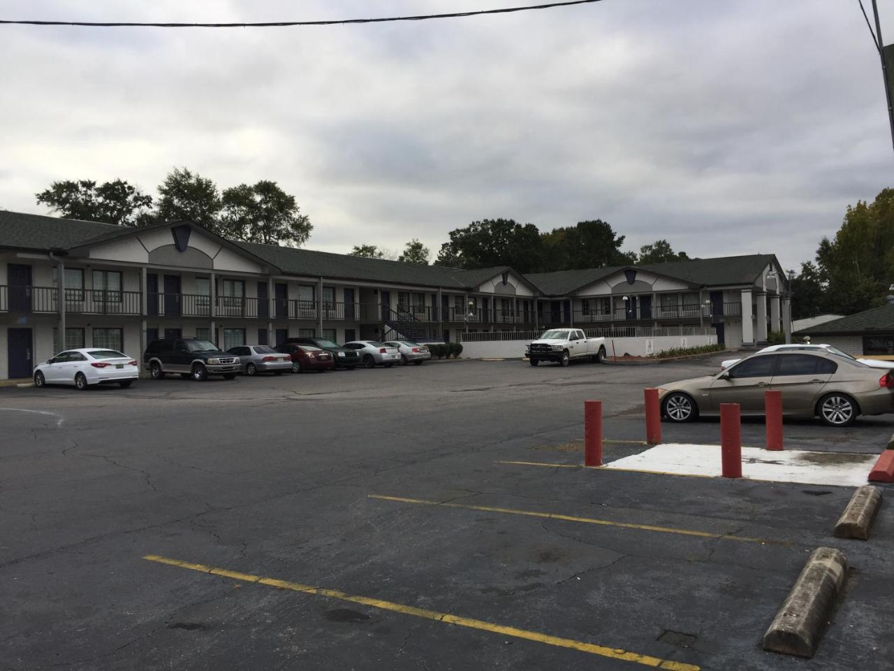 Americas Best Value Inn Tuscaloosa Extérieur photo