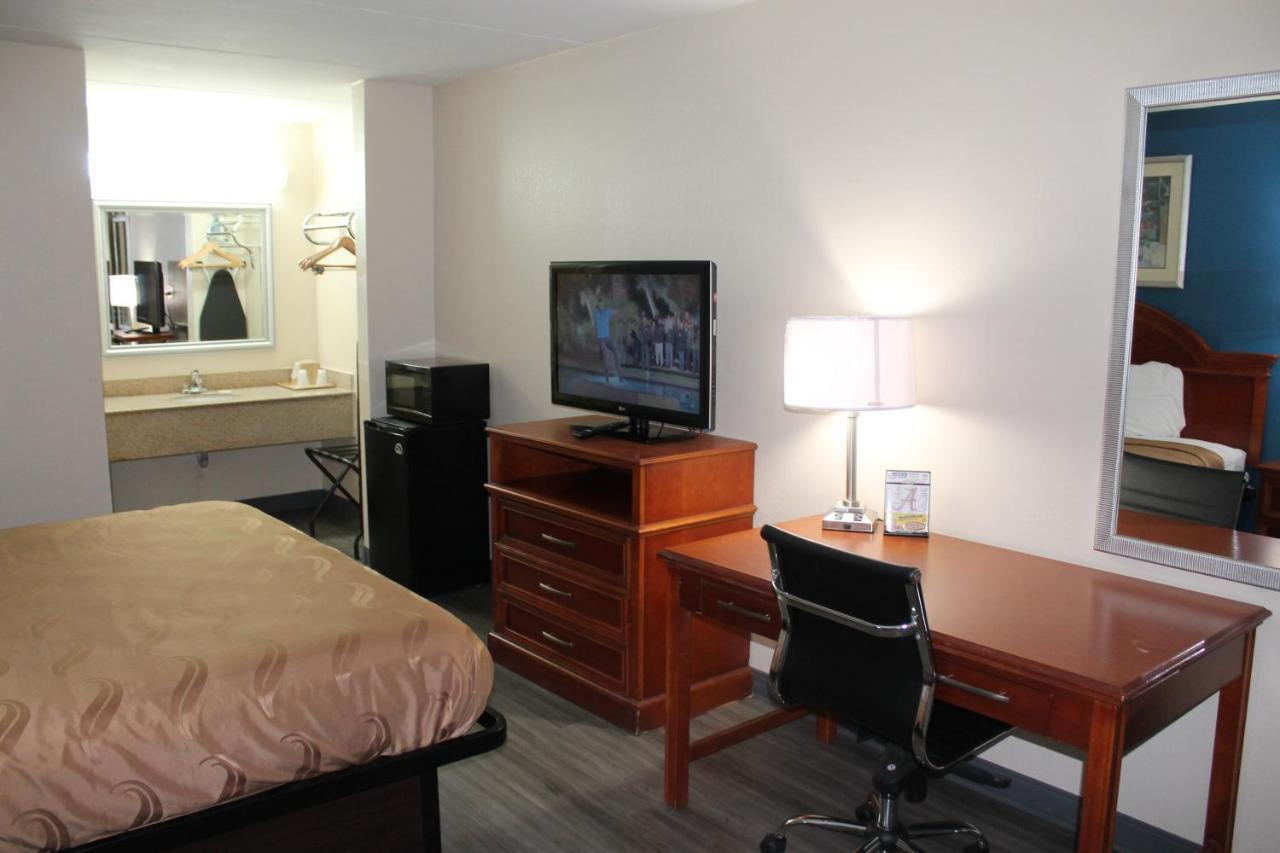 Americas Best Value Inn Tuscaloosa Extérieur photo