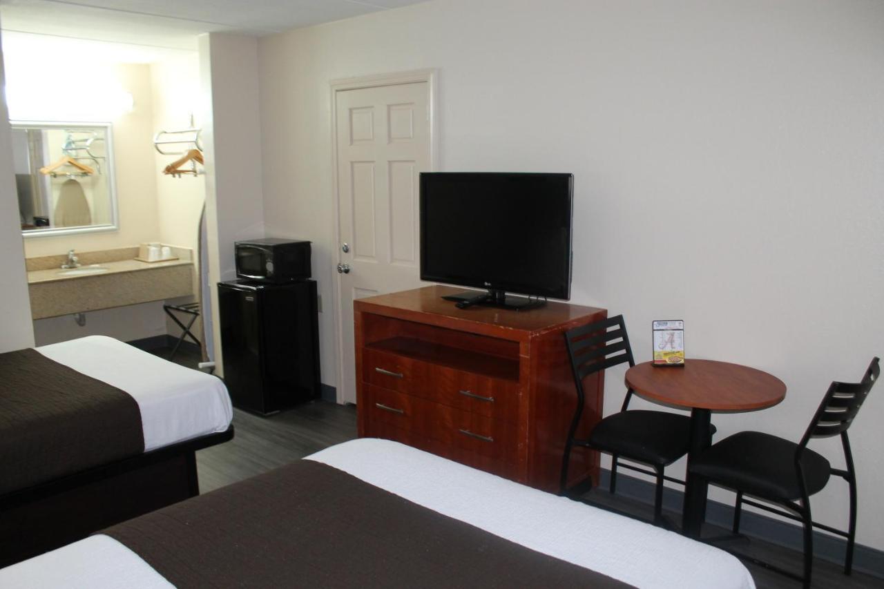Americas Best Value Inn Tuscaloosa Extérieur photo