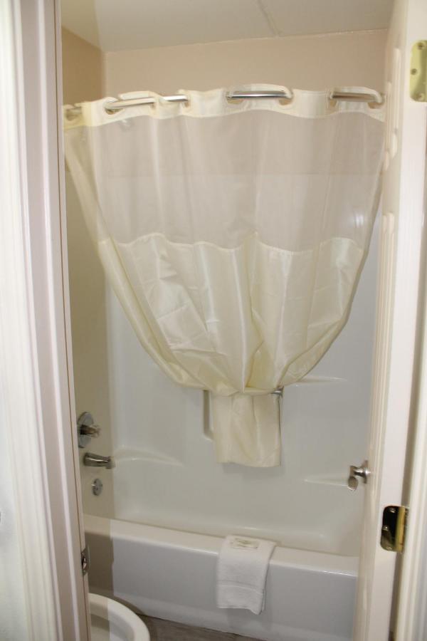 Americas Best Value Inn Tuscaloosa Extérieur photo